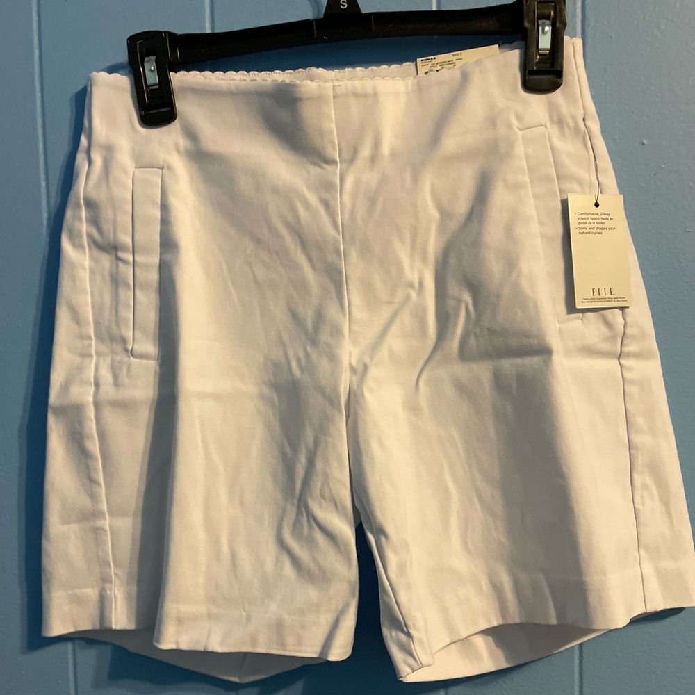 ELLE Bermuda Casual Shorts Size S